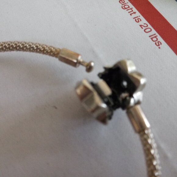 PANDORA MOMENTS Sterling Silver SHINE BRIGHT SNOWFLAKE Mesh Bangle Bracelet STAR - Picture 8 of 8